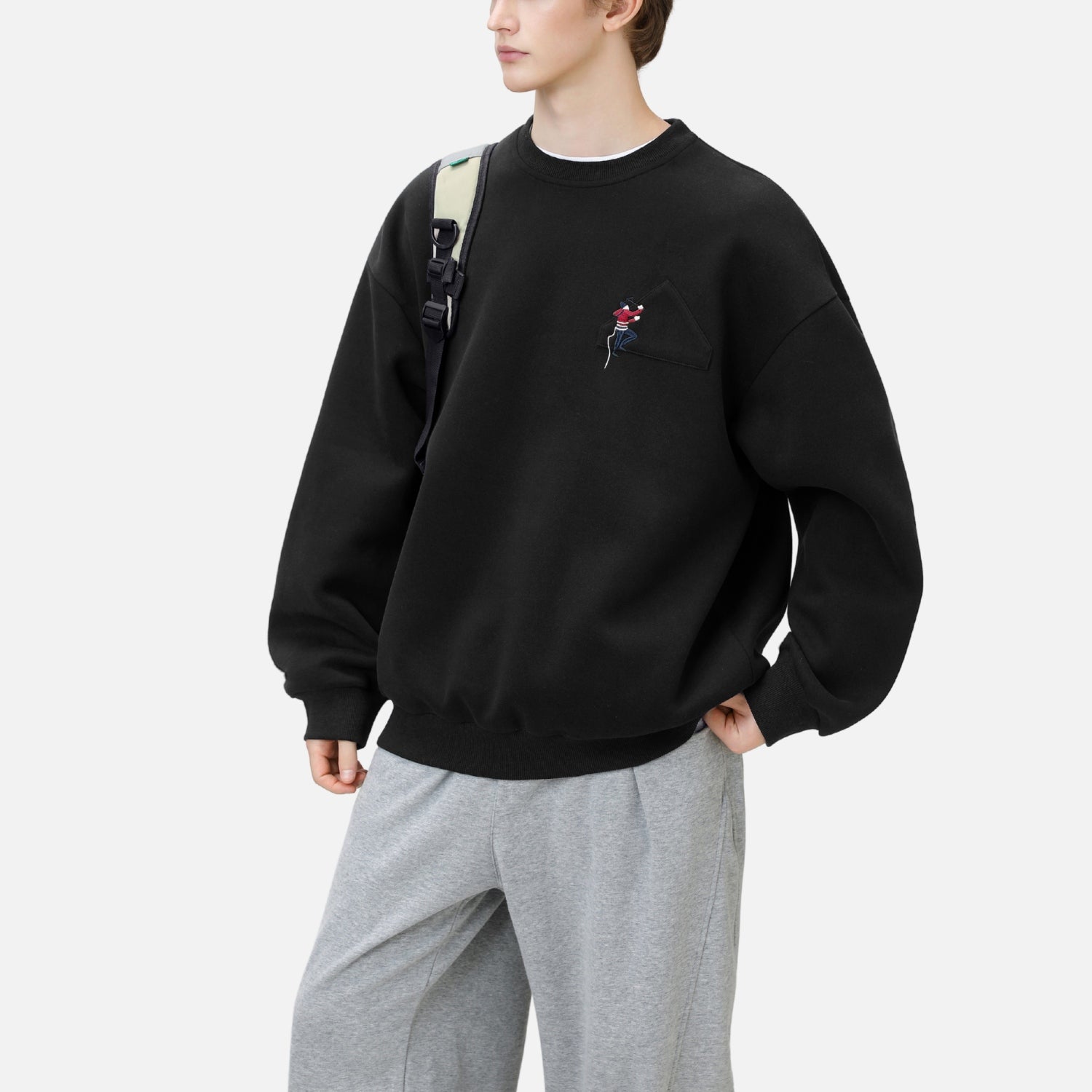 Climbing Embroidery Crewneck Sweatshirt