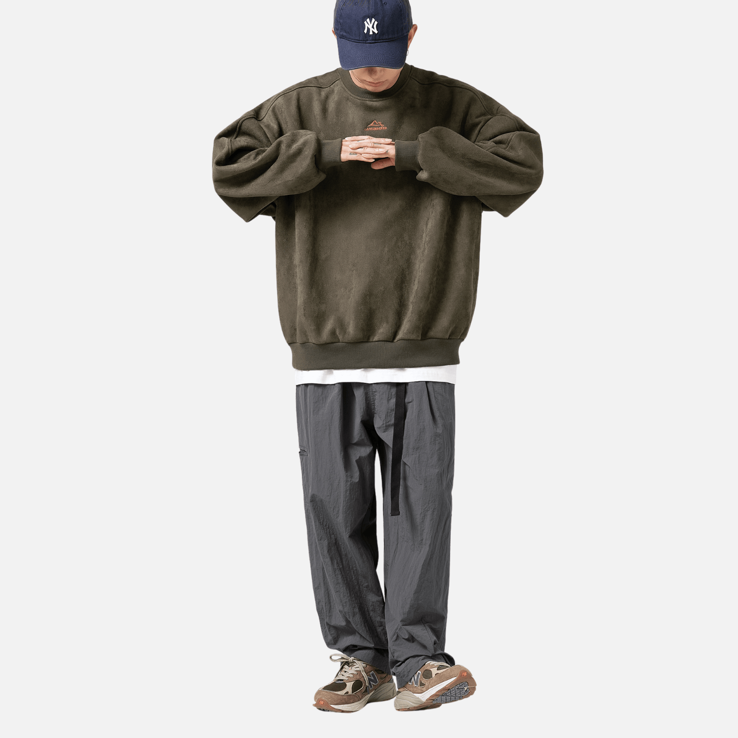 Vintage Mountain Logo Fleece Sweatshirt