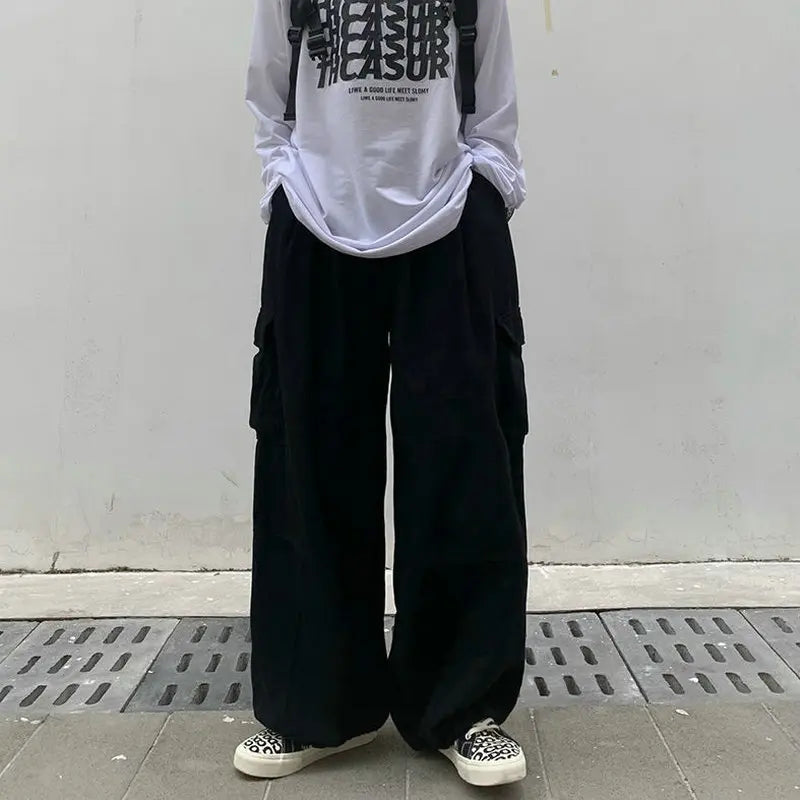 Wide-leg Baggy Cargo Pants