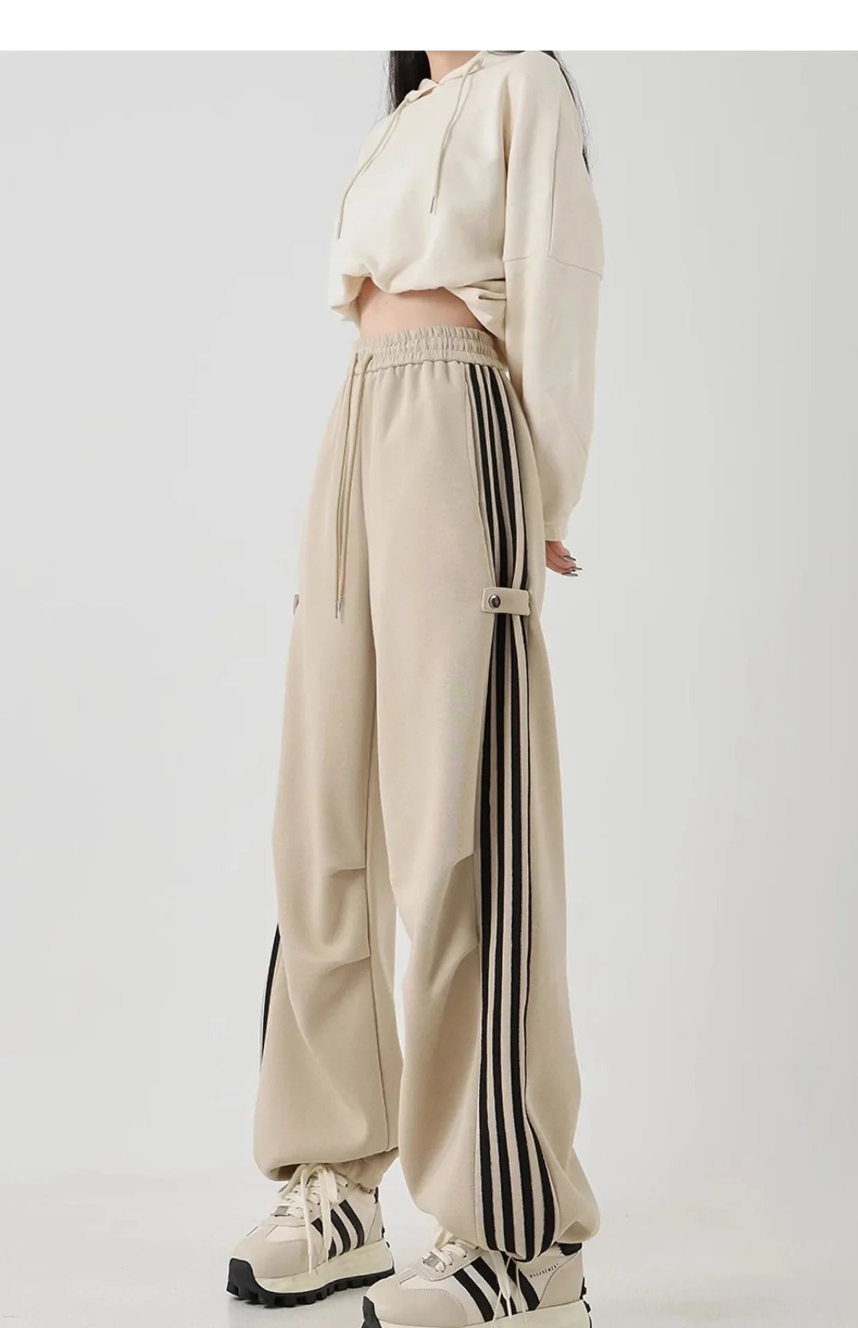 Y2K Wide-Leg Track Sweatpants