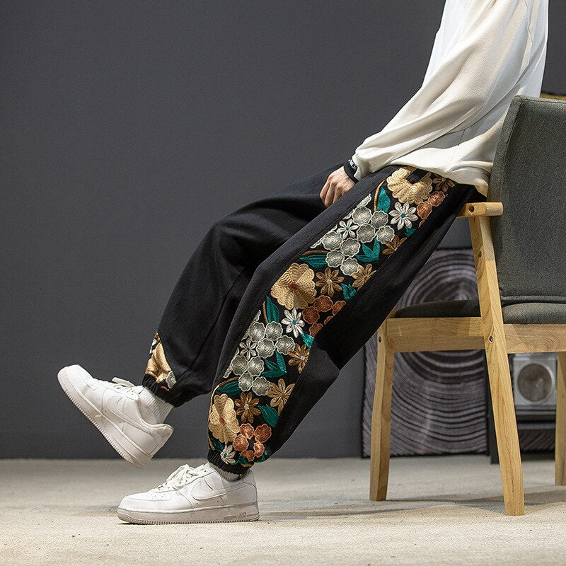 Flower Embroidery Sweatpants