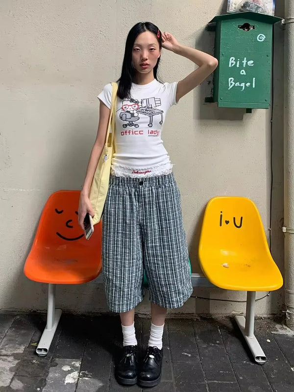 Graphic Office Lady T-Shirt