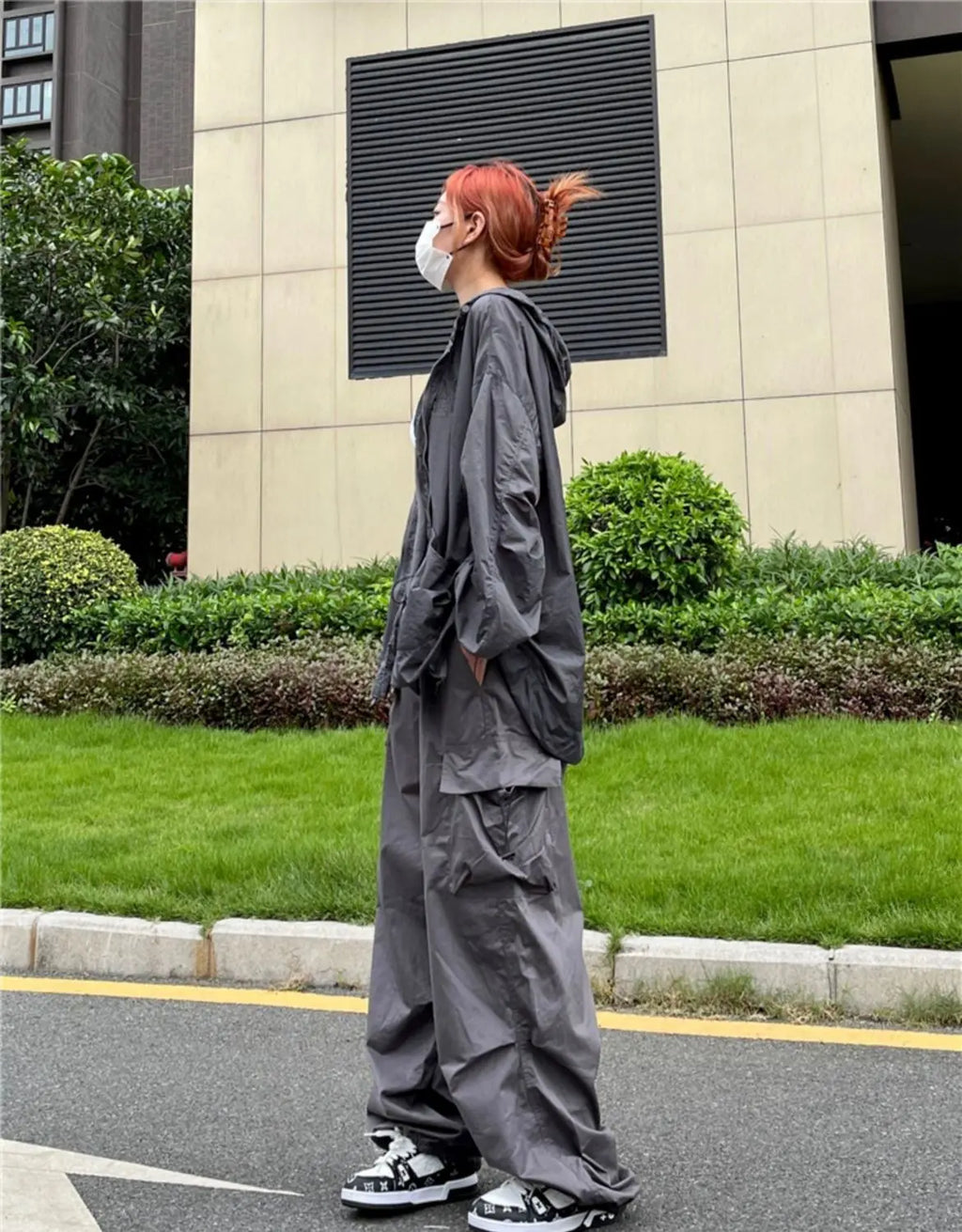 Y2K Parachute Black Cargo Pants