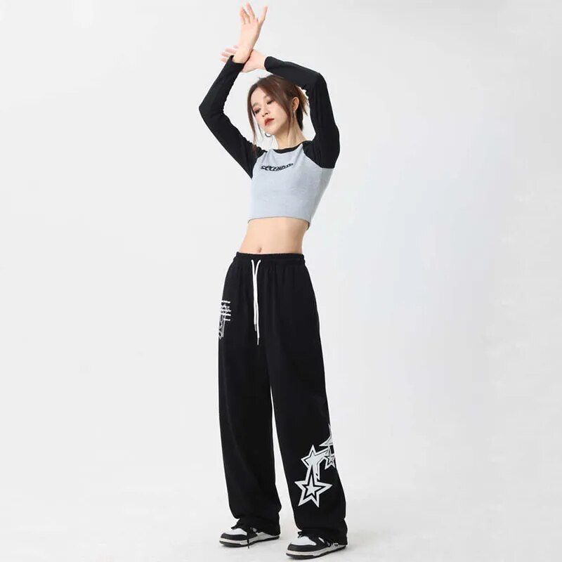 Loose Elastic-waist Stars Sweatpants
