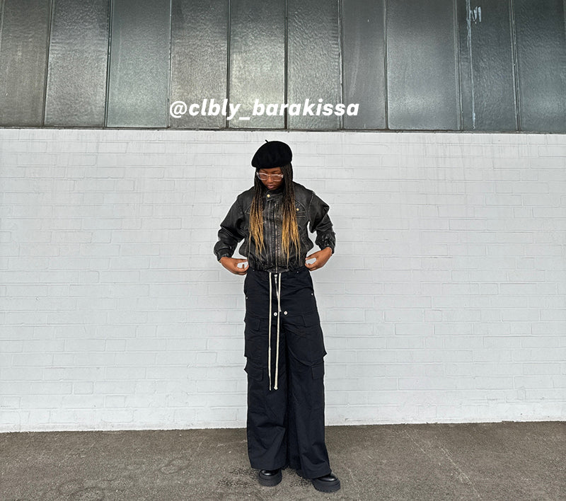 Mid-waist Black Solid Cargo Pants